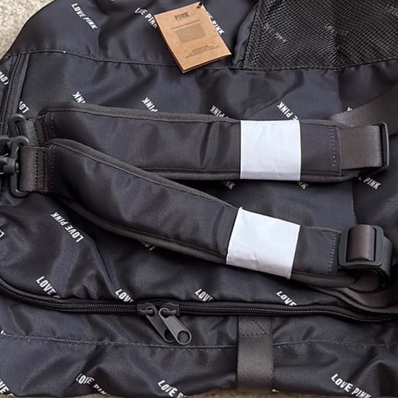 VICTORIAS SECRET PINK CONVERTIBLE DUFFEL BAG - Picture 7 of 7